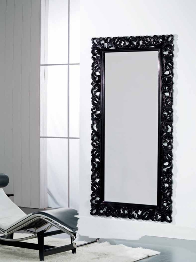 chef-œuvre-unicité-miroir-baroque-élégant-noir