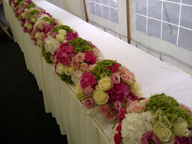 déco-de-mariage-bouquets-fleurs-table