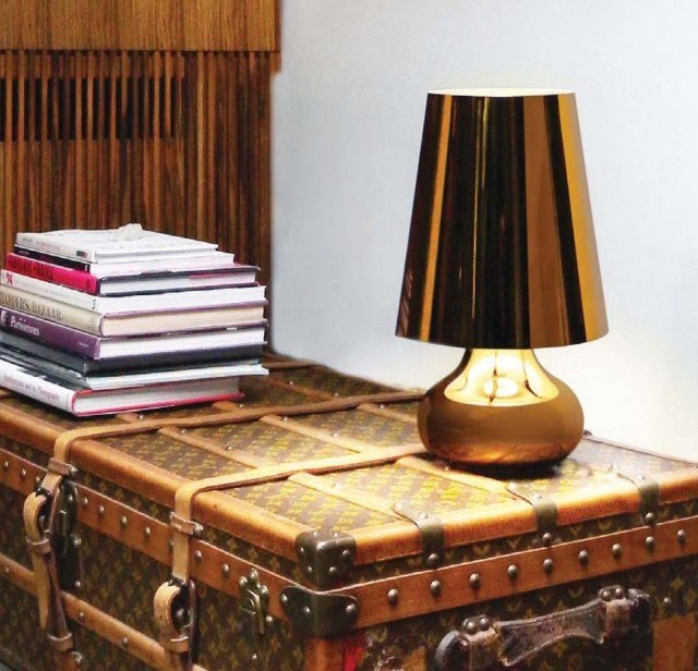 design-lampe-Kartell-chevet-Cindy-dorée