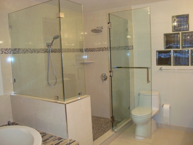 douche-à l'italienne-idée-originale-johndurandglass-portes