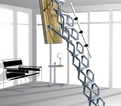 gain-espace-maison-escalier-grenier-escamotable-rampe-métallique