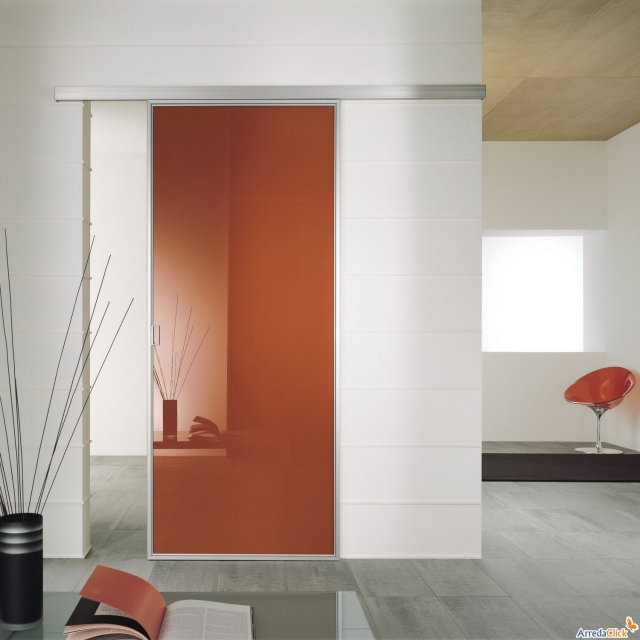 gain-espace-maison-porte-galandage-orange-brillante-moderne