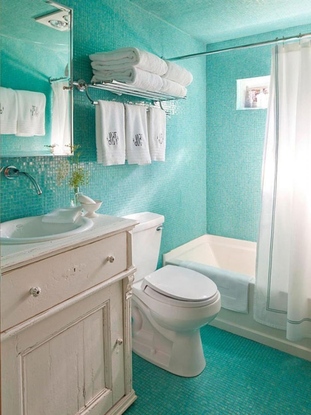 idée de couleur salle de bain mosaïque-turquoise-blanc