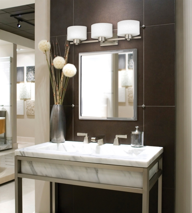 idées de déco salle de bain lavabo-marbre-blanc
