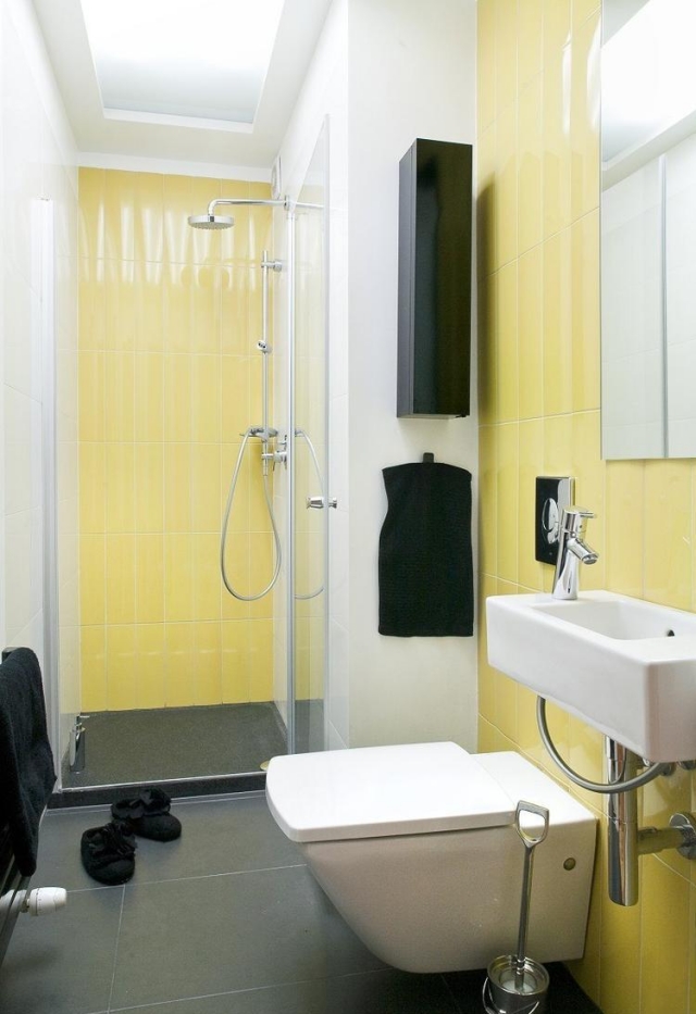 Idées pour petite salle de bain avec de la mosaïque en couleur brune
