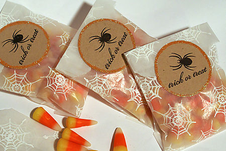 idées-décoration-Halloween-affreuse-bonbons-maïs