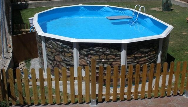 idée-originale-piscine-hors-sol-bois-démontable