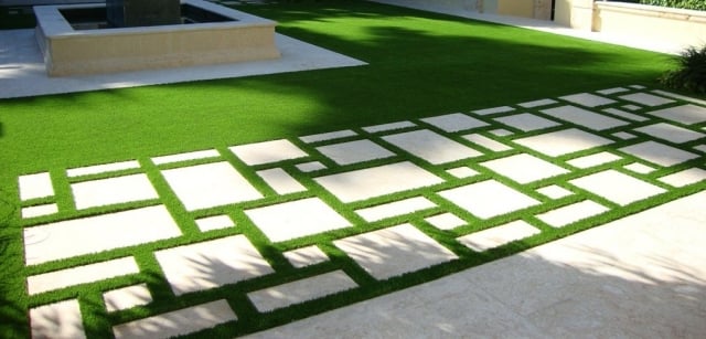jardin pelouse synthétique dalles béton-super