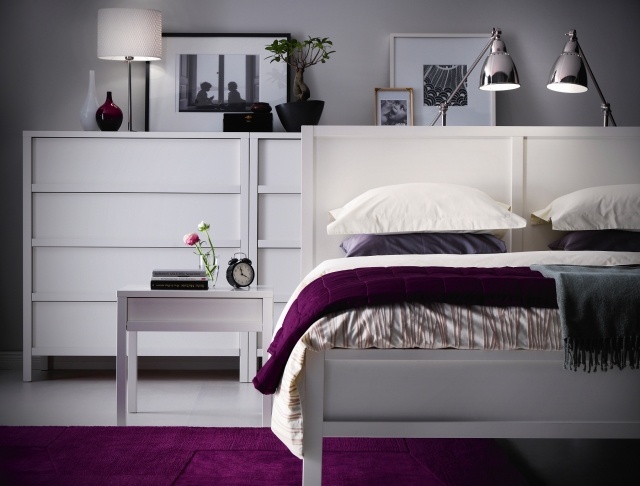 lit-moderne-idée-originale-blanche-violette