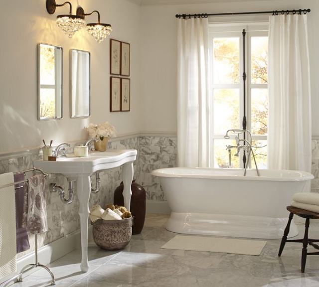 meuble-salle-de-bain-baignoire-pose-lavabo-blanc