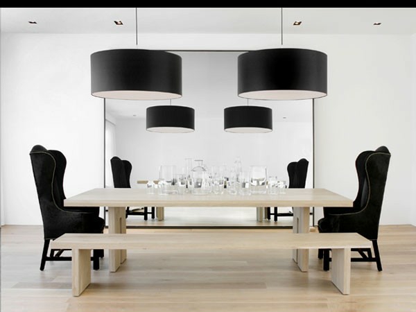 meubles-salle-manger-idées-aménagement-classique-noir-blanc-fauteuils-cuir-noir meubles salle à manger