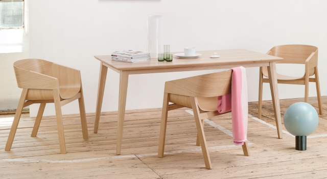 meubles scandinaves design moderne bois-clair