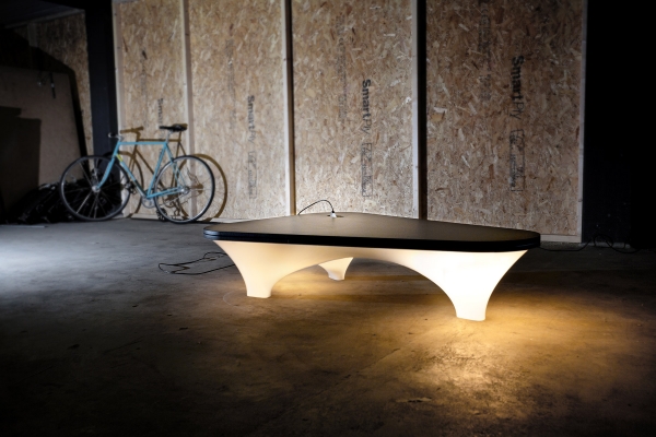 moderne-idée-lampe-design-forme-table