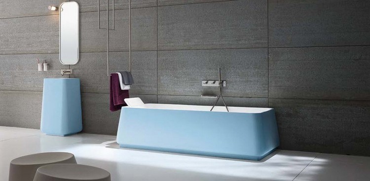 photos de salle de bain -mobilier-bleu-pastel-carrelage-mural-gris