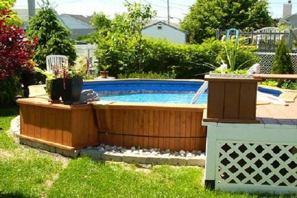 piscine hors sol revêtement-bois-jardin