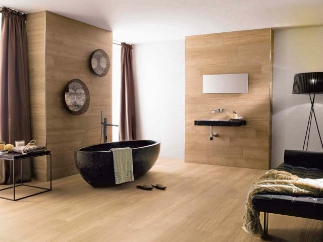 salle-bain-bois-grès-cérame-effet-bois-élégant-revêtement-sol-murs