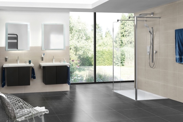 salle-bain-moderne-receveur-douche-extra-plat-blanc-acier-émaillé
