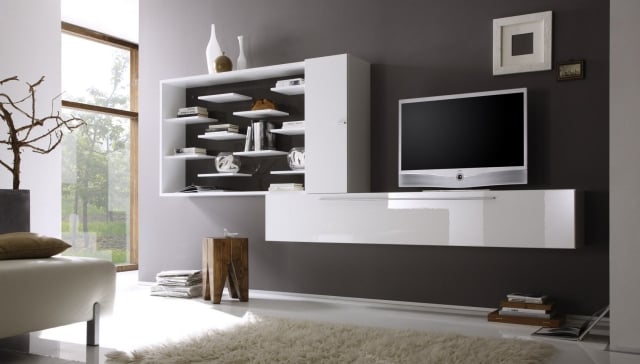 25-idées-conseils-meuble-tv-suspendu-blanc-élégant-brillant