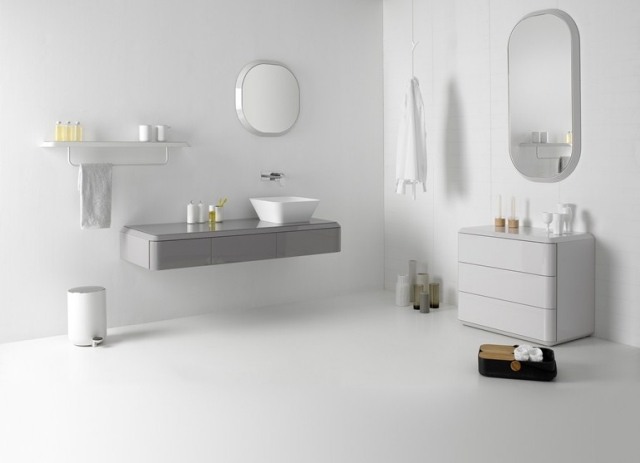 25-idées-magnifiques-salle-bains-miroir-design-forme-ovale-élégant-INBANI