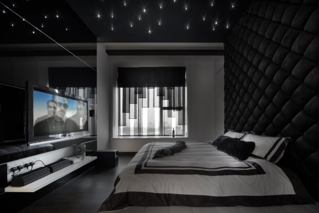 33-idées-plafond-moderne-design-élégant-noir-tendu-éclairage-led-encastré