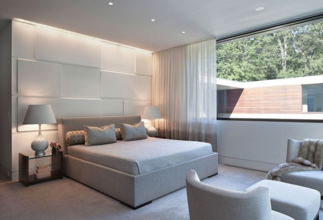 idées chambre à coucher 87-idées-chambre-coucher-moderne-touche-design-moderne-élégante-lampes-design-table-chevet-verre