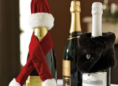 bouteille-de-vin-originale-Noël-chapeau-foulard-rouge-blanc