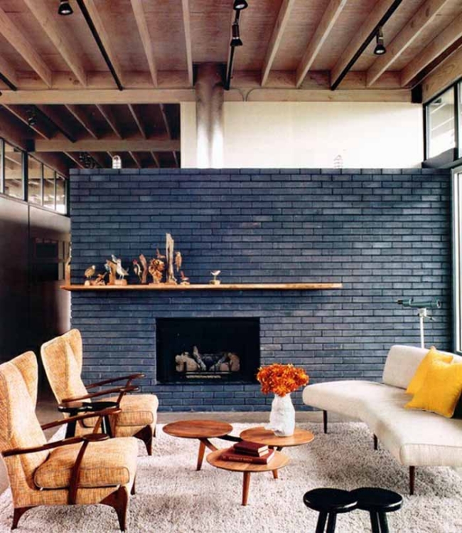 brique de parement brique-parement-20-idées-déco-intérieur-moderne-cheminée-revêtement-mural-briques-bleues