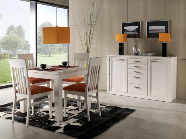 couleurs-déco-salle-manger-murs-beige-lampes-orange-clair-mobilier-blanc