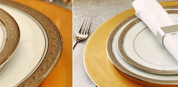 déco-table-Noël-22-idées-assiettes-blanches-liséré-or-serviettes-blanches déco table de Noël