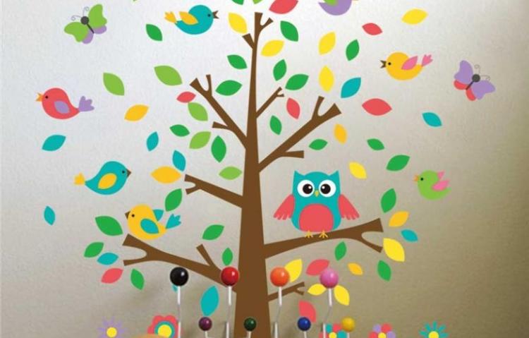 décoration-chambre-bébé-sticlers-arbre-hibou