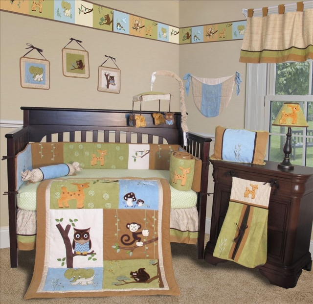 décoration-chambre-bébé-thème-hibou-couverture-sticker-mural