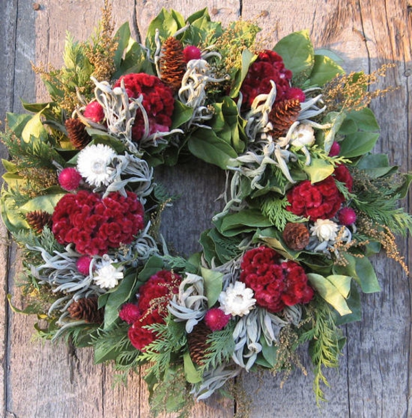 décoration-de-Noël-couronne-porte-fleurs-feuilles