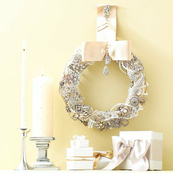 décoration-de-Noël-couronne-porte-guirlands-bougies
