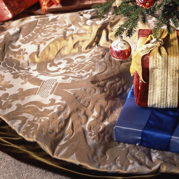 décoration-de-Noël-sapin-cadeaux-décoratifs-boules