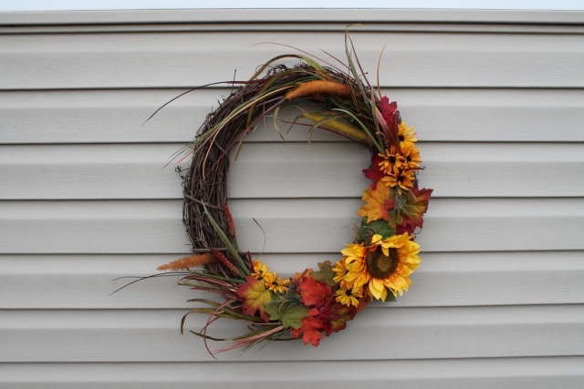 déco-automne-couronne-branches-feuilles-tournesol