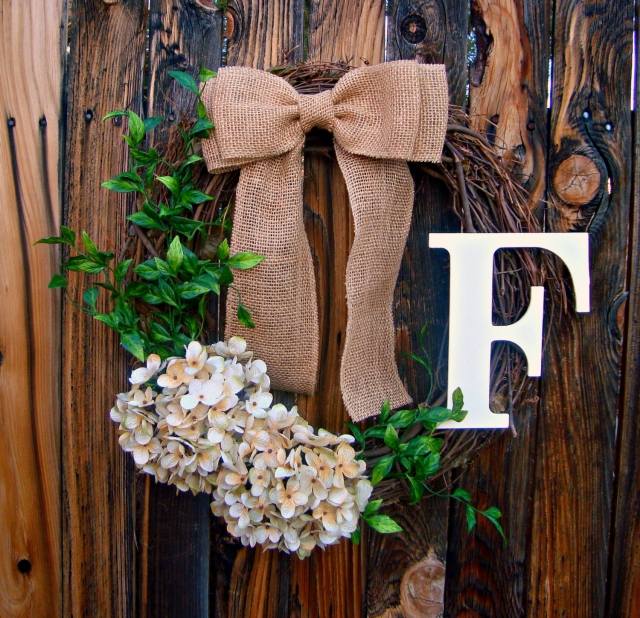 déco-automne-couronne-branches-initiale-famille-F