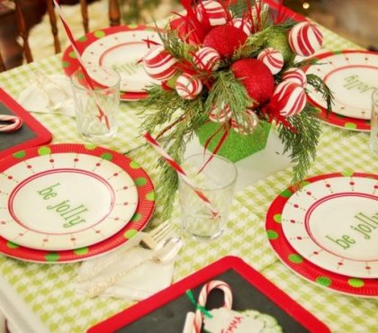 déco-taquine-table-Noël-couleurs-typiques