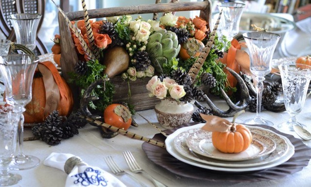 décoration-automnale-DIY-idée-originale-citrouilles-mini-table