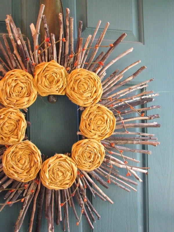 décoration-automnale-DIY-idée-originale-couronne-porte-branche