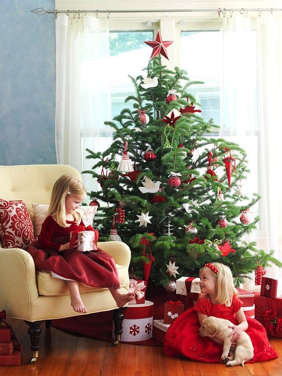 décoration du sapin de Noël super-rouge-filles-chien