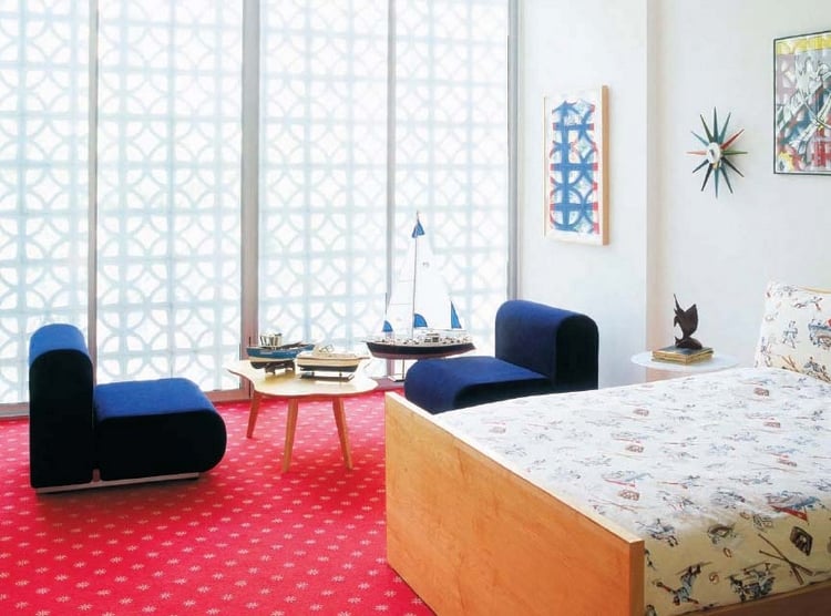 fauteuil-enfant-bleu-marine-design-vintage-chambre-fille-garcon