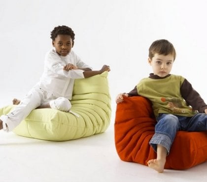 fauteuil-enfant-design-chambre-fille-garcon-Les-Minis-Michel-Ducaroy
