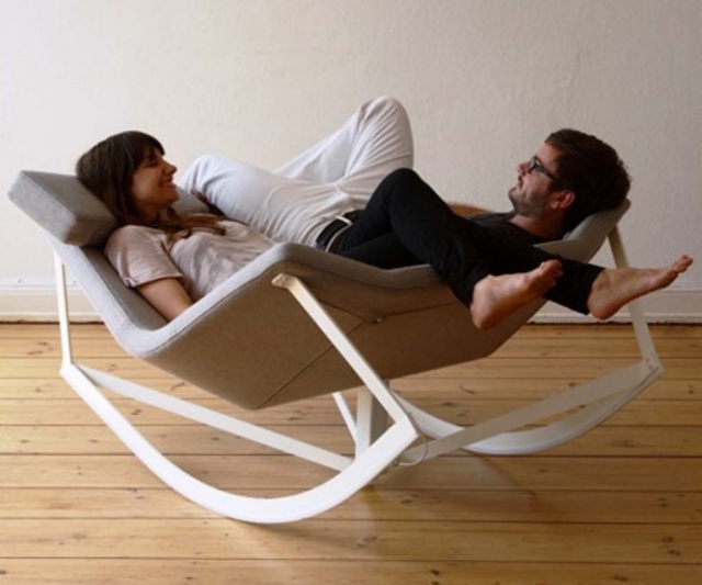 fauteuil-rocking-chair-moderne-design-Markus-Krauss
