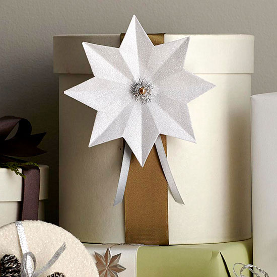 idées-déco-Noël-DIY-étoile-papier-blanc-décorative idées déco de Noël