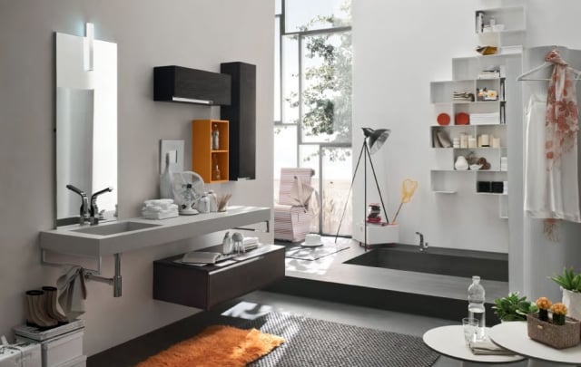 idées-salle-de-bains-Inside-sous-lavabo-miroir-tapis-orange