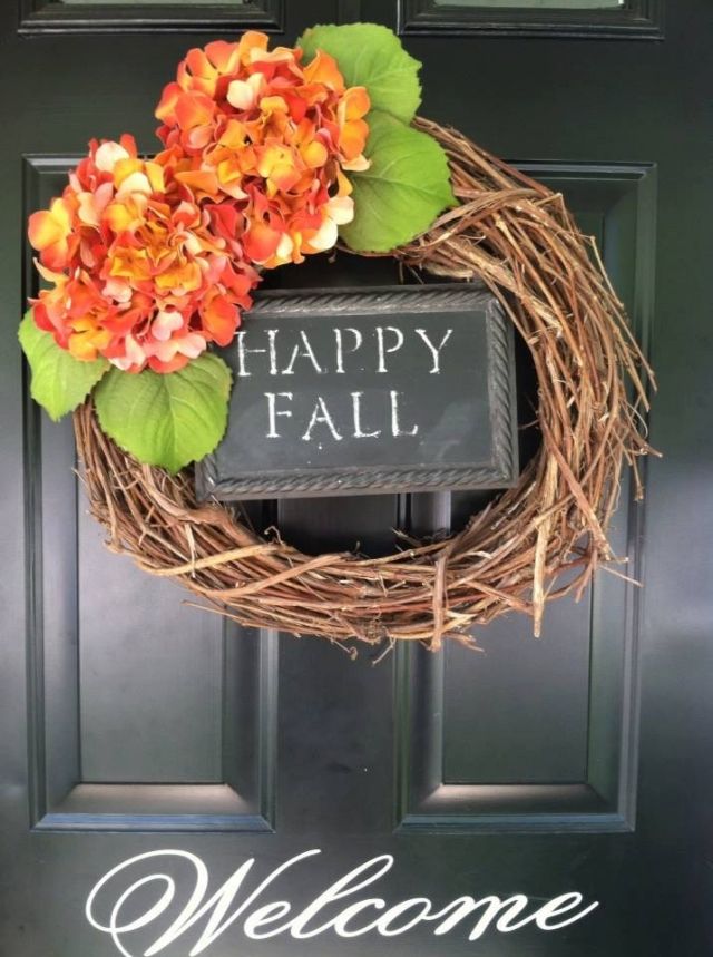 idée-déco-couronne-porte-hortensias-bonne-automne