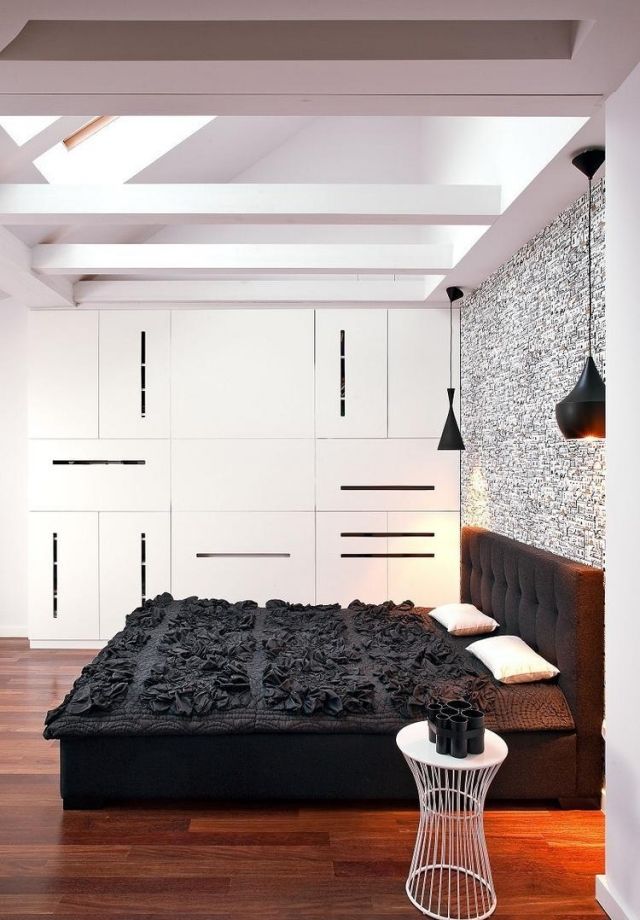 idées-déco-chambre-coucher-couleurs-combinaison-noir-blanc-armoire-blanche