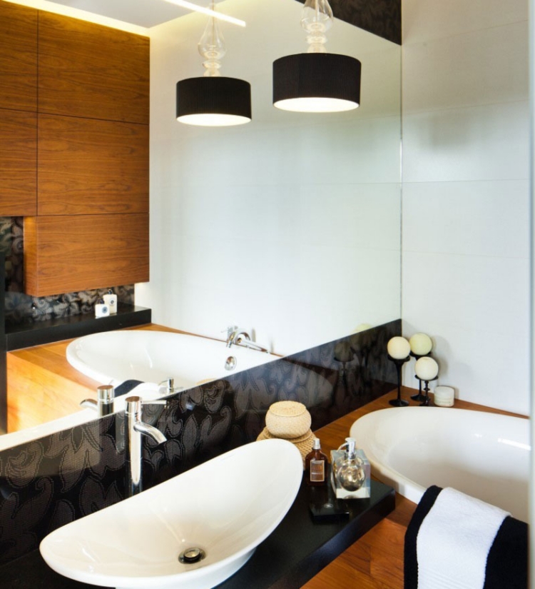 luminaire-salle-bain-noir-vasque-miroir-rectangulaire