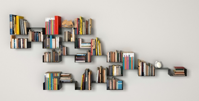 meuble-salon-idée-originale-rangement-livres-étagères-murales-style-minimaliste