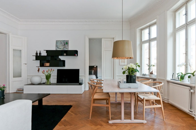 meubles-scandinaves-idée-originale-chaises-bois-table